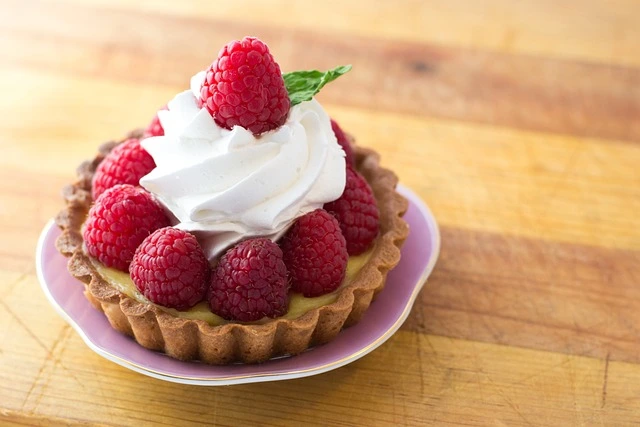 raspberry tart